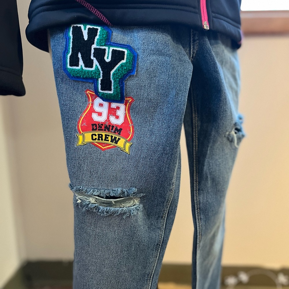 Embroidered Patchwork Deconstructed Collegiate Soft Stretch Jeans Mineral NWT